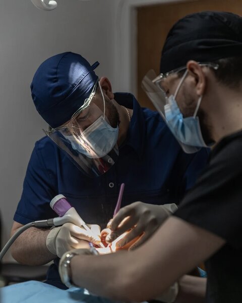 Dr. Vartolomei, cabinet stomatologic, urgente stomatologice